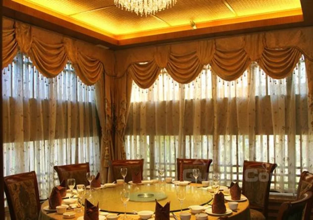 Suhai Hot Spring Hotel