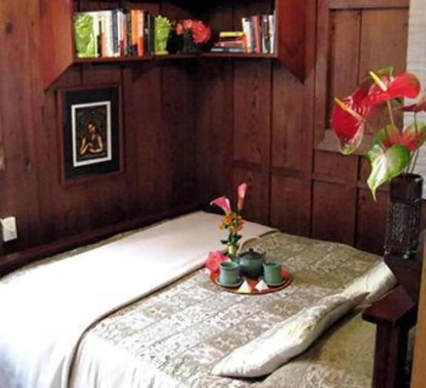 The Artist Cottage - Bed And Breakfast