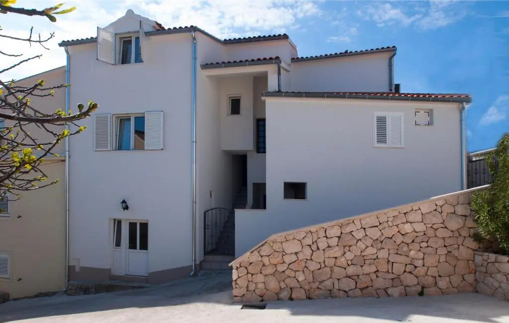 Apartments Tresan