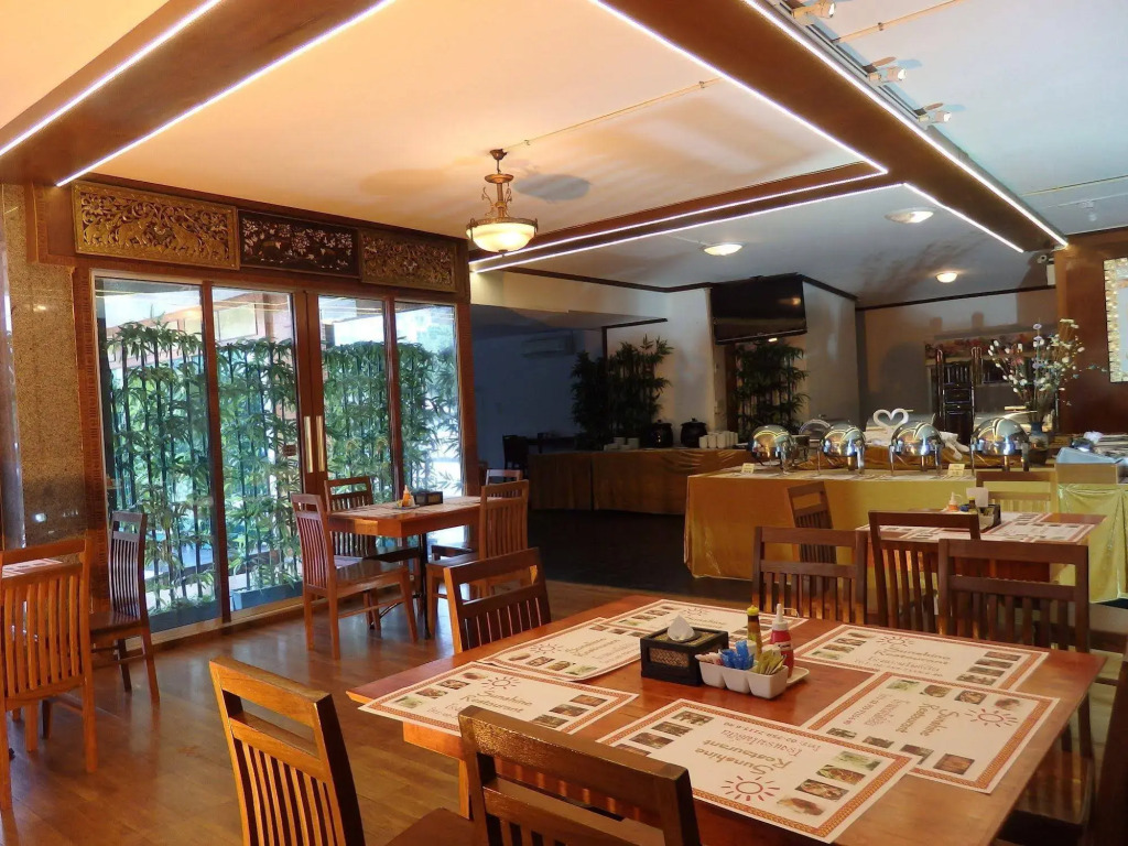 Pohseen Hotel