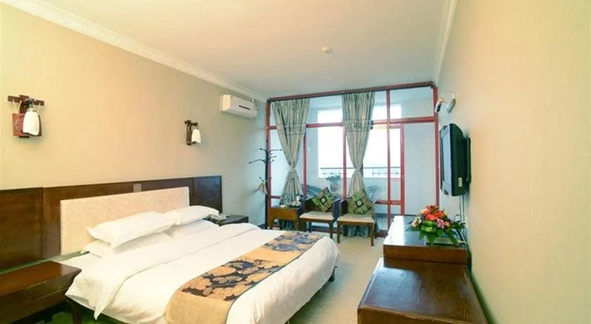 Yangshuo Imperial City Hotel