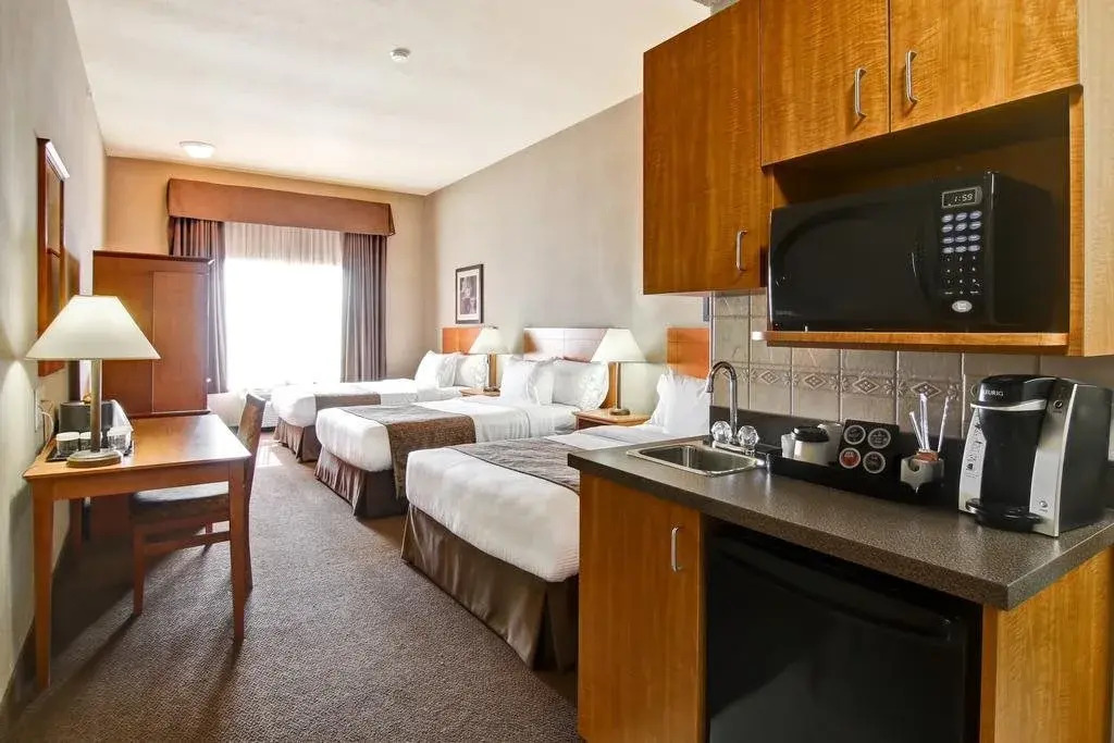 Canalta Hotel Brooks