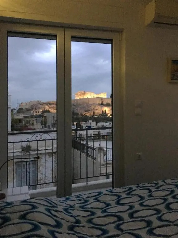 Mind-blowing Acropolis View Apt