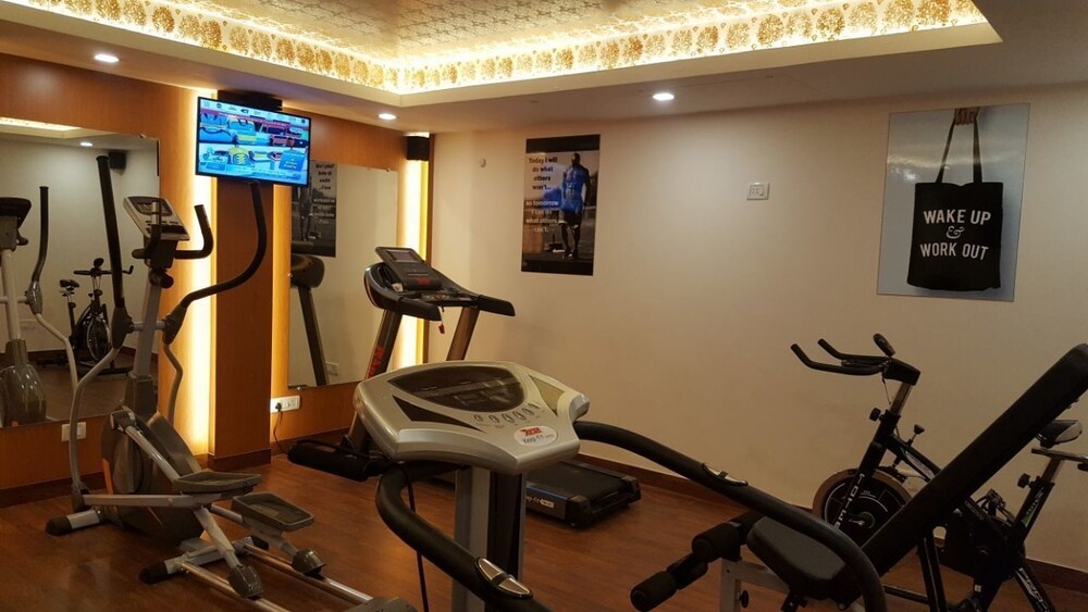 Grand Continental Hotel