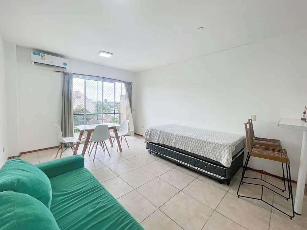 Bright 1 bedroom Rental in Saavedra Comfort and Style