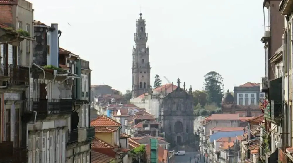 Porto Downtown Hostel