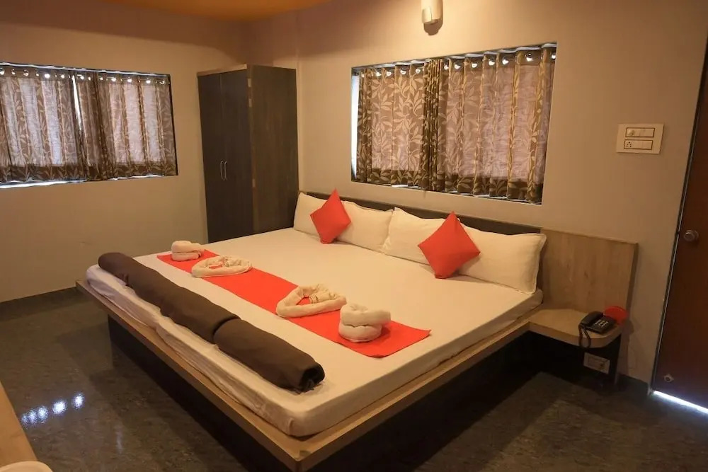 SUKHSAGAR BEACH RESORT Kunkeshwar
