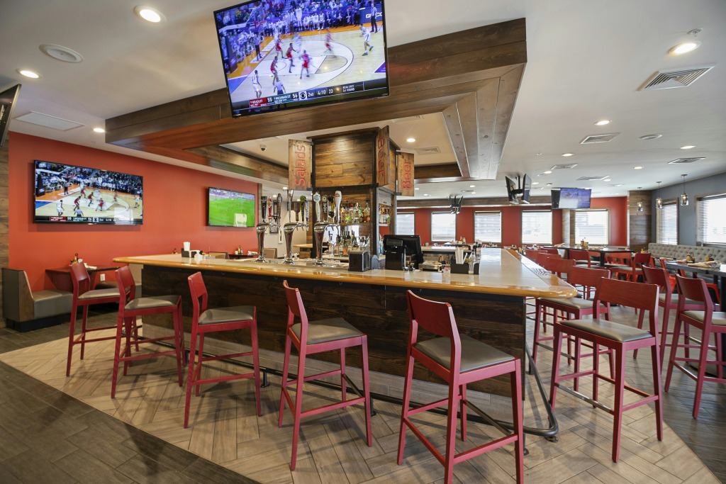 Holiday Inn & Suites Decatur-Forsyth by IHG