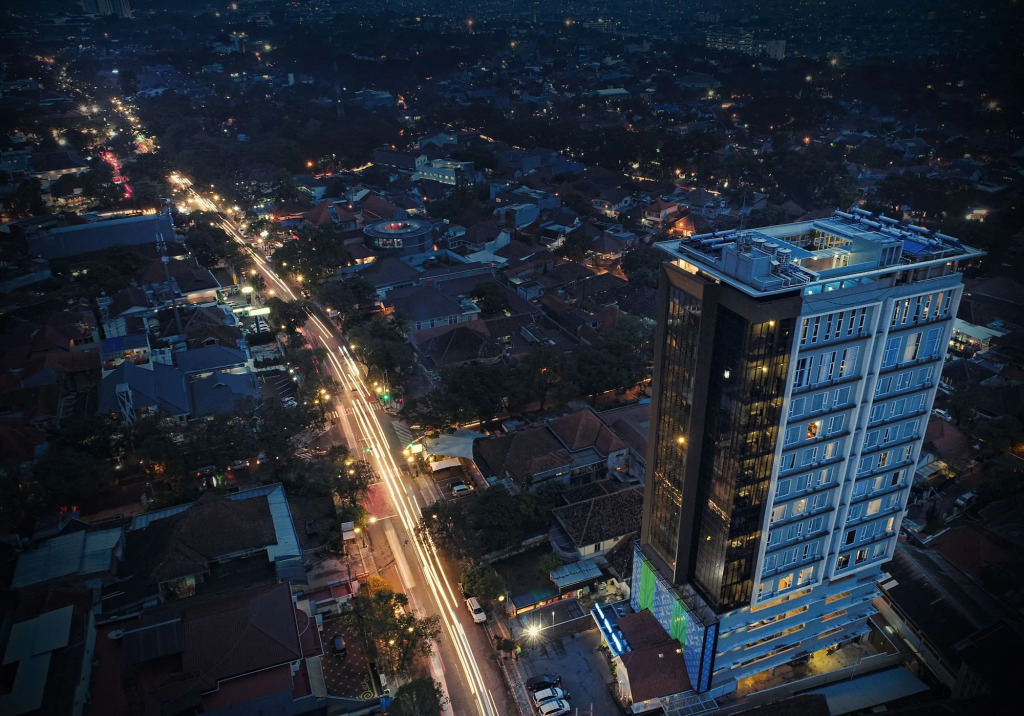 Grand Tebu Hotel