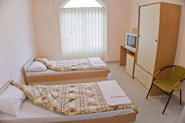 Sars Apartments