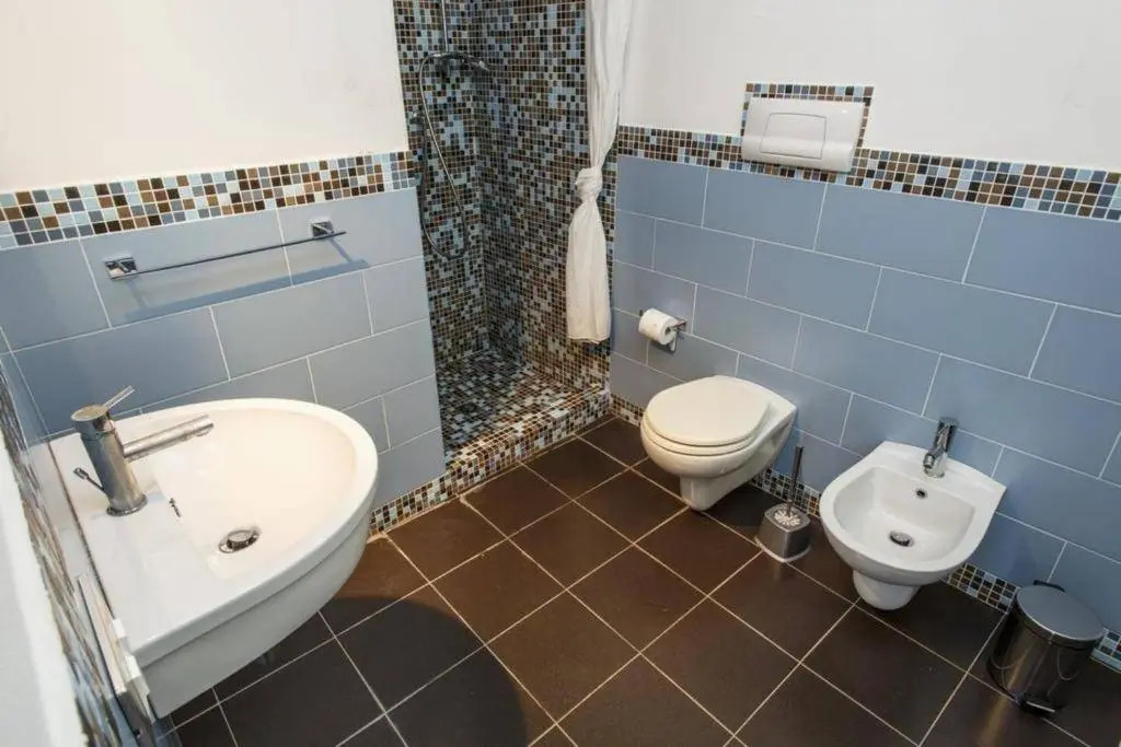 SCOPELLO - Villa Luxury con piscina - 2 minuti dal Mare