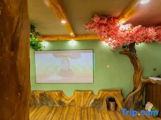 Qifentian Homestay (Harbin Central Street Baroque Style Street)