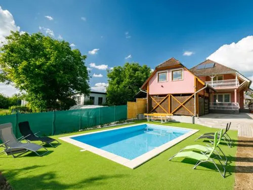 House Zsuzsi Balatonboglar/Szemes