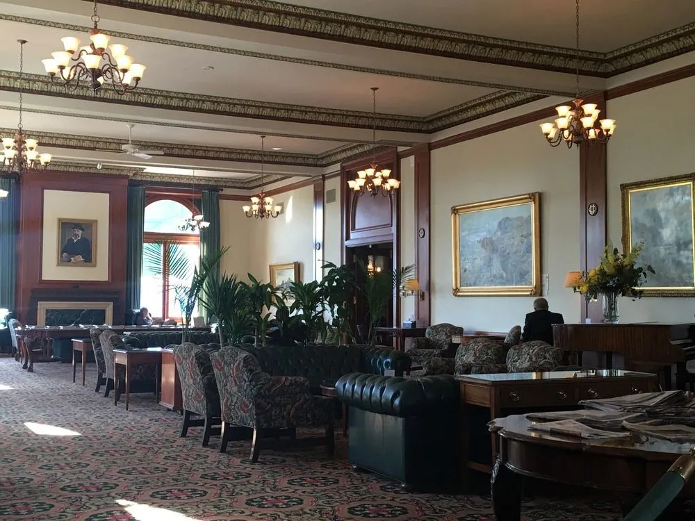 The Inn at the Union Club of British Columbia