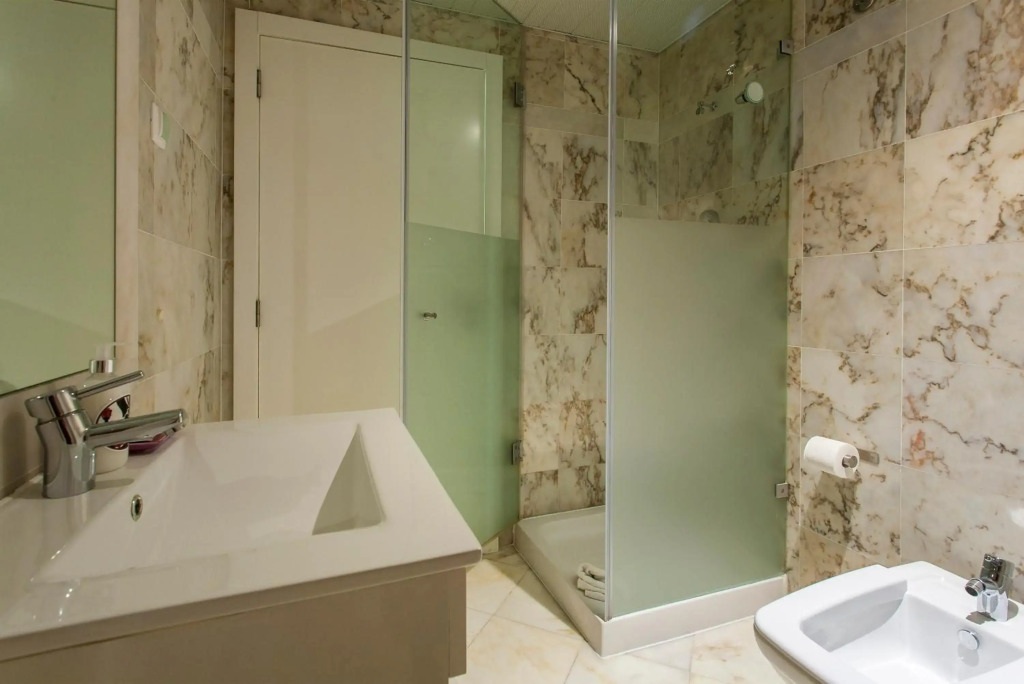 Chiado Patio Apartment Rentexperience
