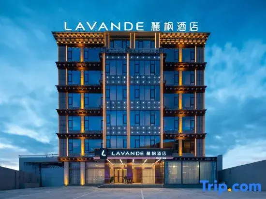 Lavande Hotel (Ganzi Batang Branch, National Highway 318)