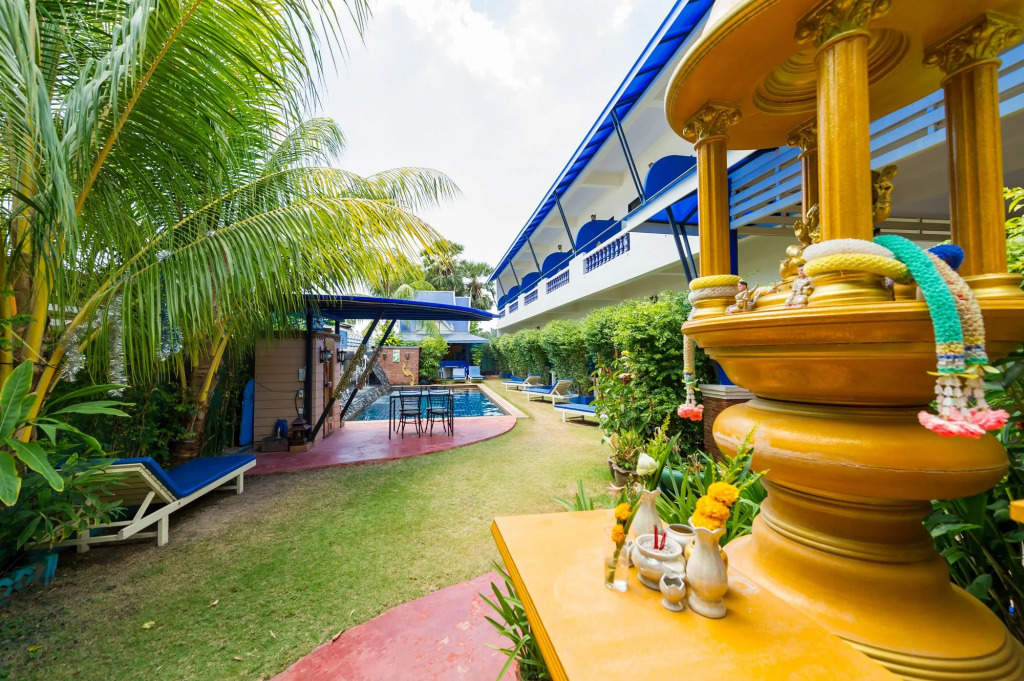 JR Siam Inn Resort
