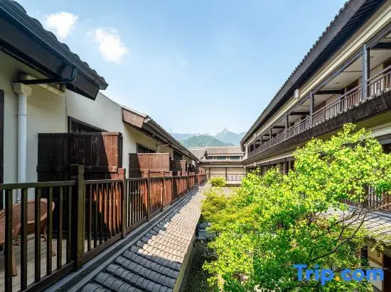 Jiuhuashan Kaiyuan Yiju Resort Hotel