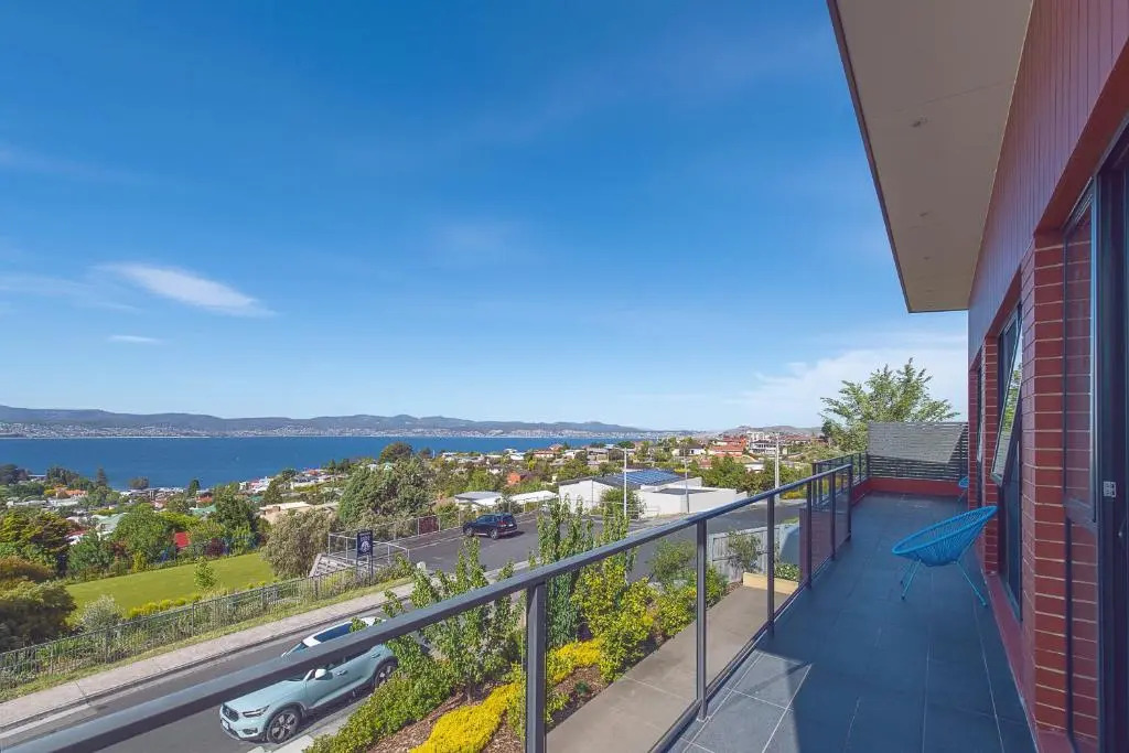 Nature & Relax House, Panoramic sea view, Free parking40