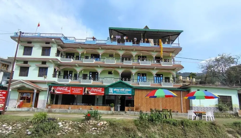 Hotel Gauri Shankar & Restaurant
