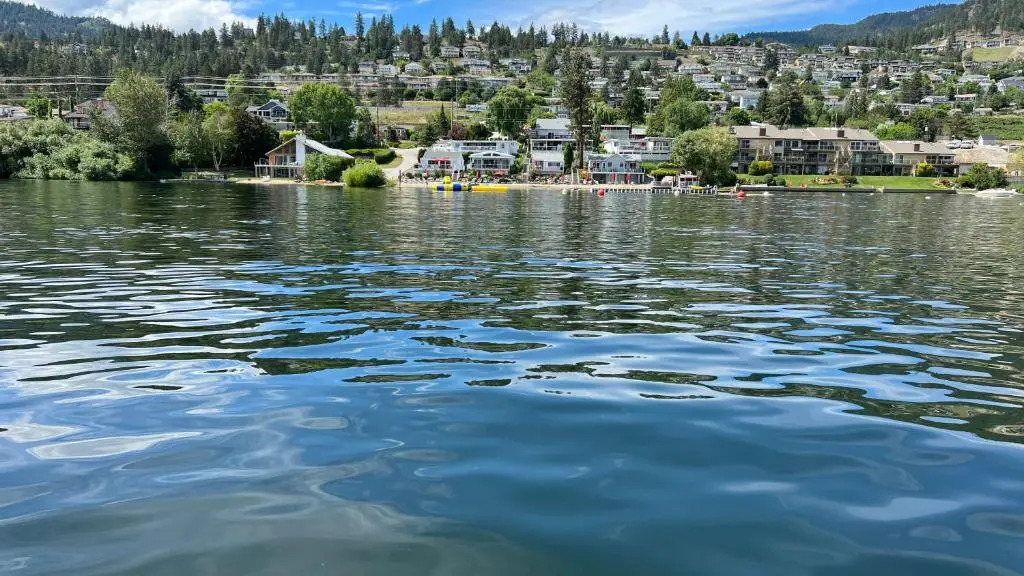 Peachland Beach Resort