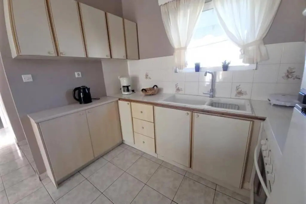 Renovated apartment in Pantokratoras beach