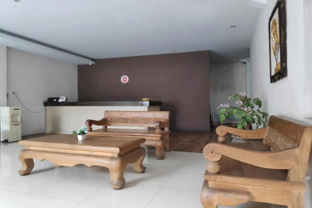 OYO 90104 Lanata Hotel