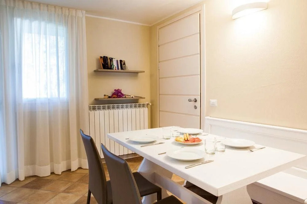 Baita Fiorita Halldis Apartments
