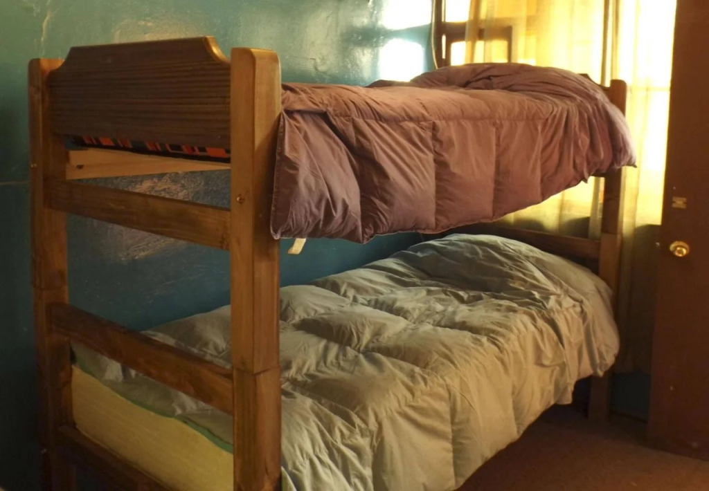 Karamba Hostel
