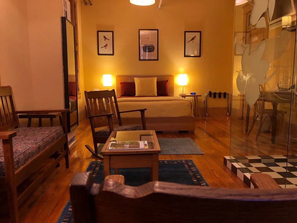 Hotel Frederick