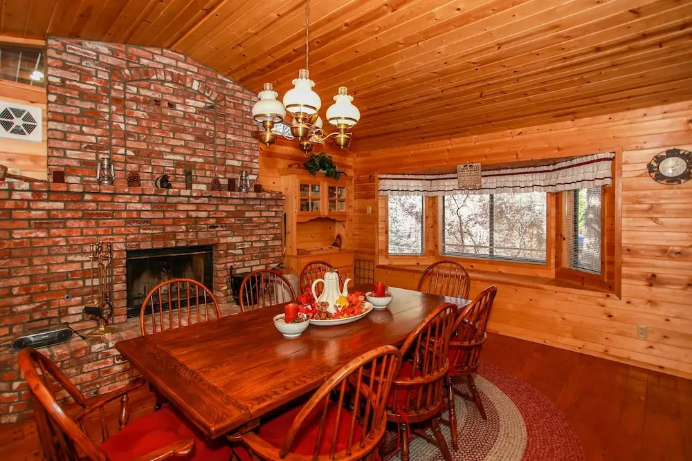 Memory Maker Cabin