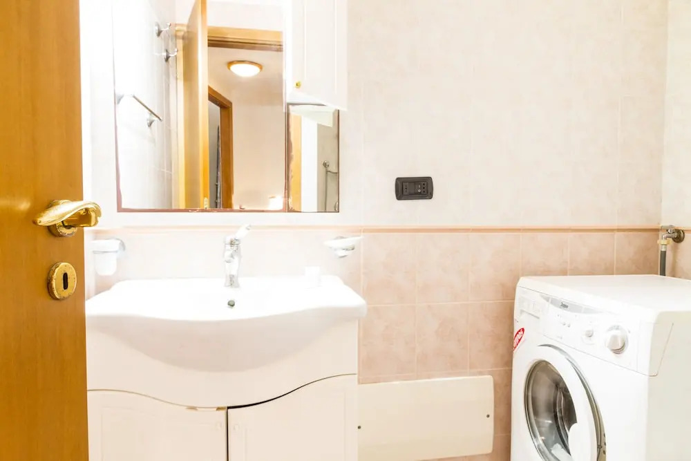 Rosa Apartment
