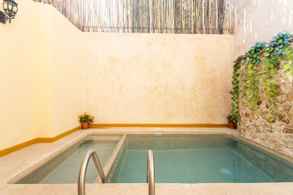 Hotel Casa Rico