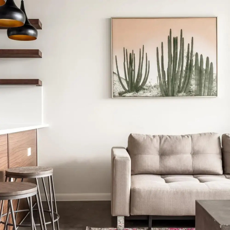 Kasa Spacious 1BD With Private Balcony 2nd Street
