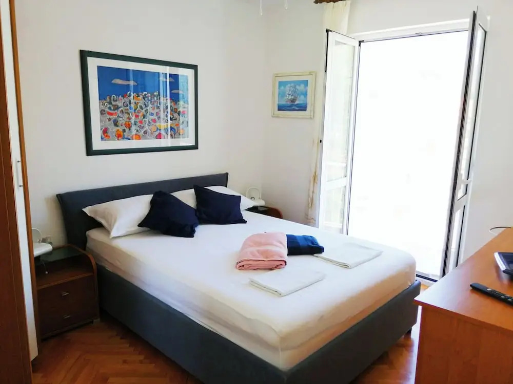 Insideout Apartment