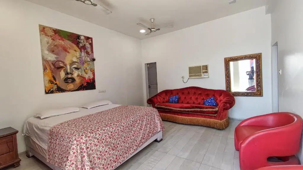 Villa 408-Dr Wade in Royal Palms Mumbai