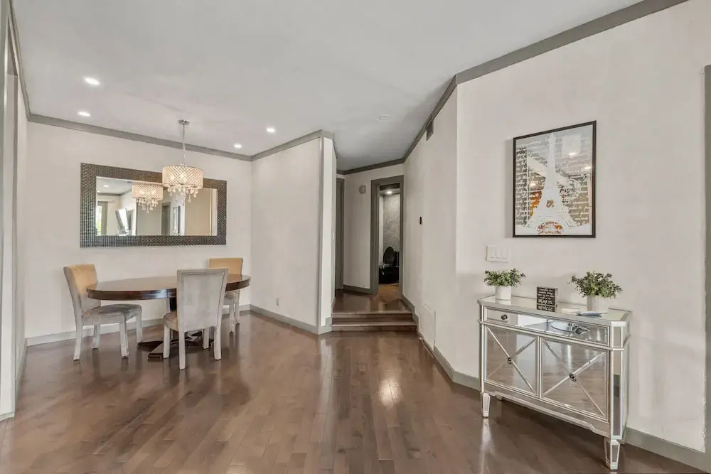 Stylish Westwood Condo