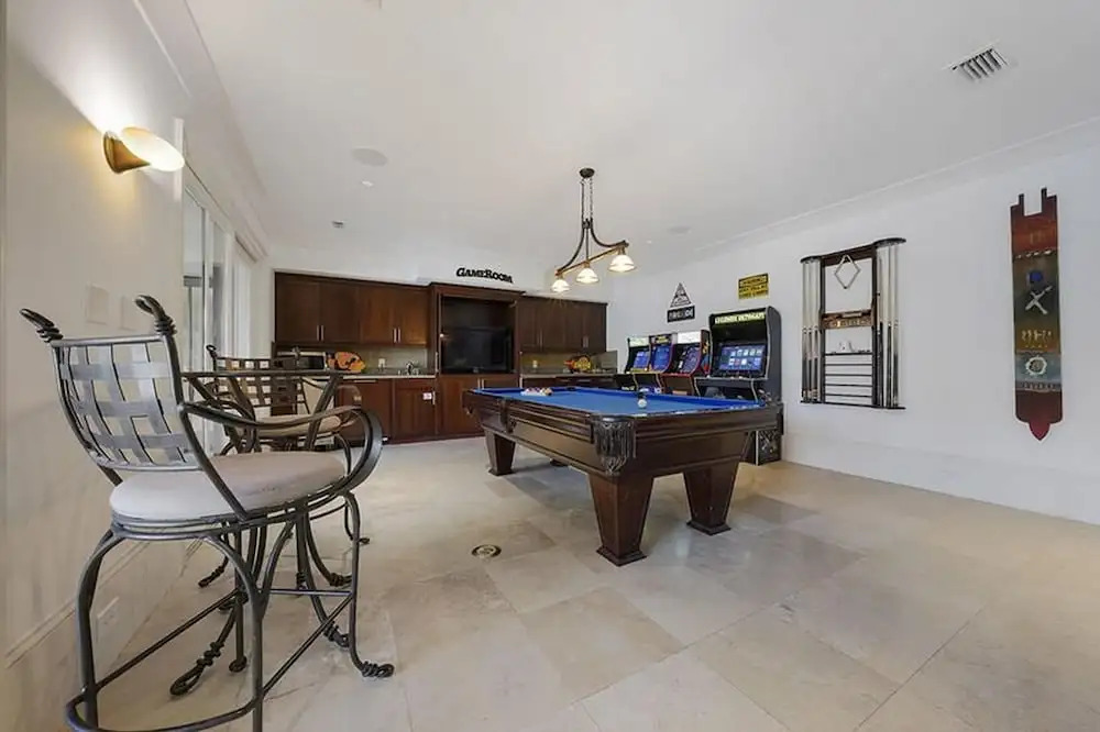Villa Blanco by Five Star Properties