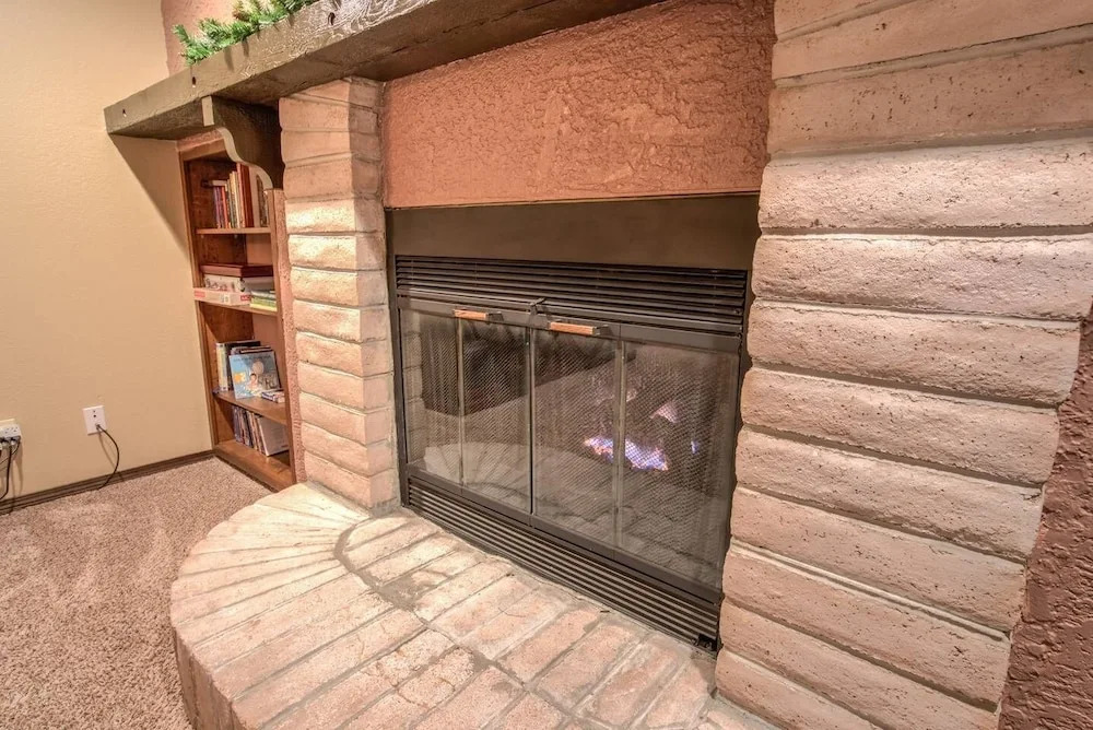 4BR Entertainer AF Academy Hot Tub, Firepit!