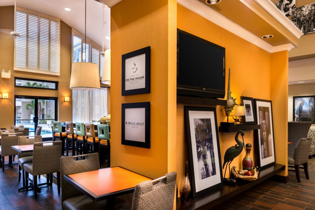Hampton Inn & Suites Orlando-East UCF