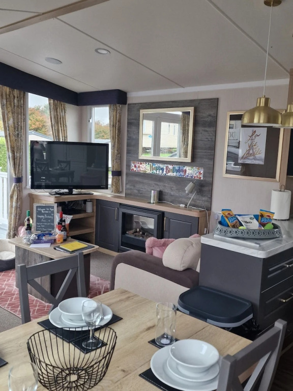 8 Birth Static Caravan