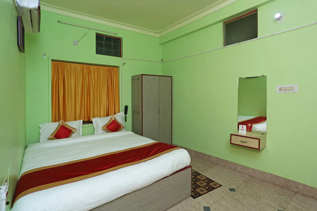 Shree Jagannath Palace By OYO Rooms