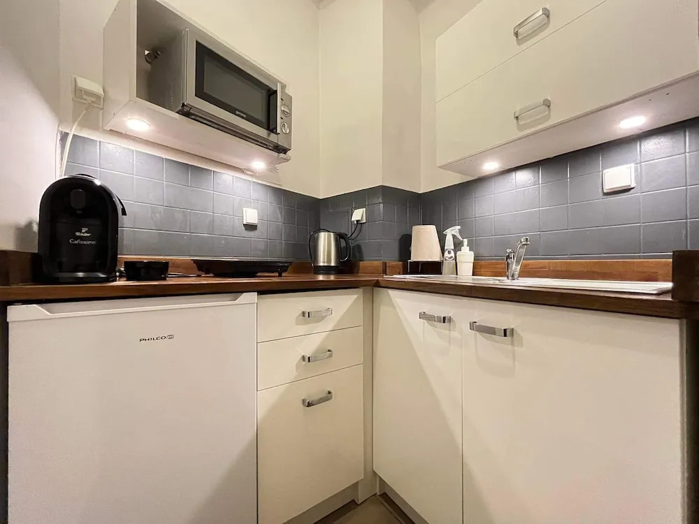 Helvetia Plus B&B - PRIVATE ROOMS and APARTMENTS