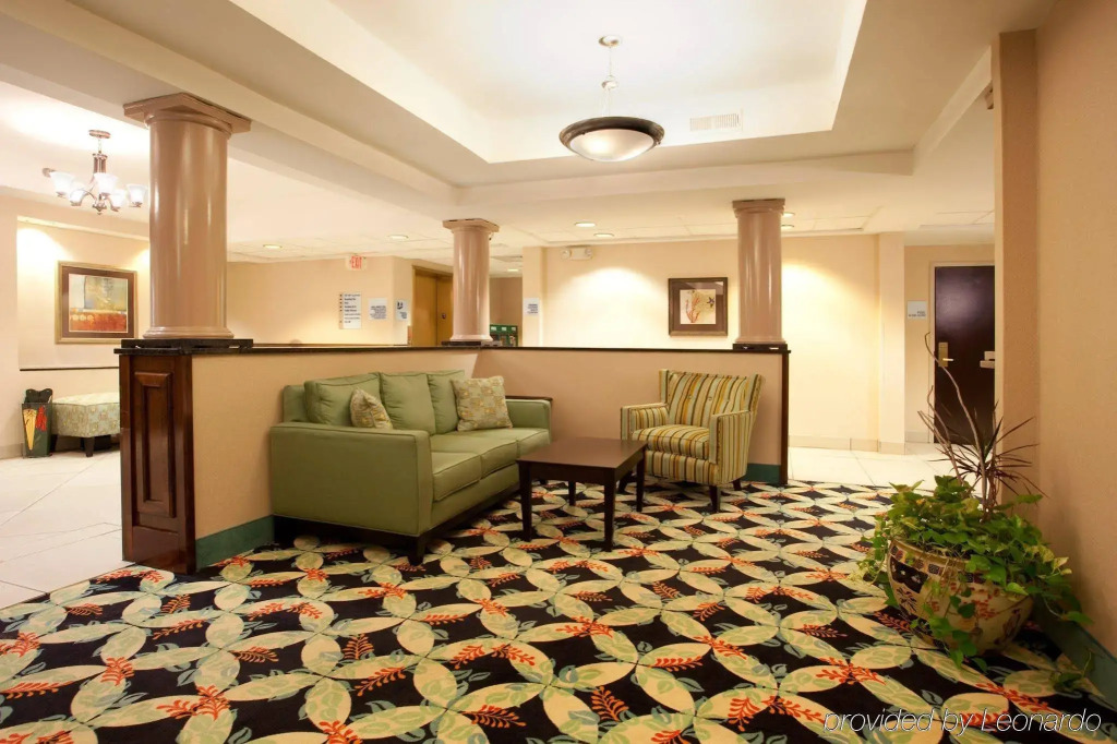Country Inn & Suites by Radisson, Murrells Inlet, SC