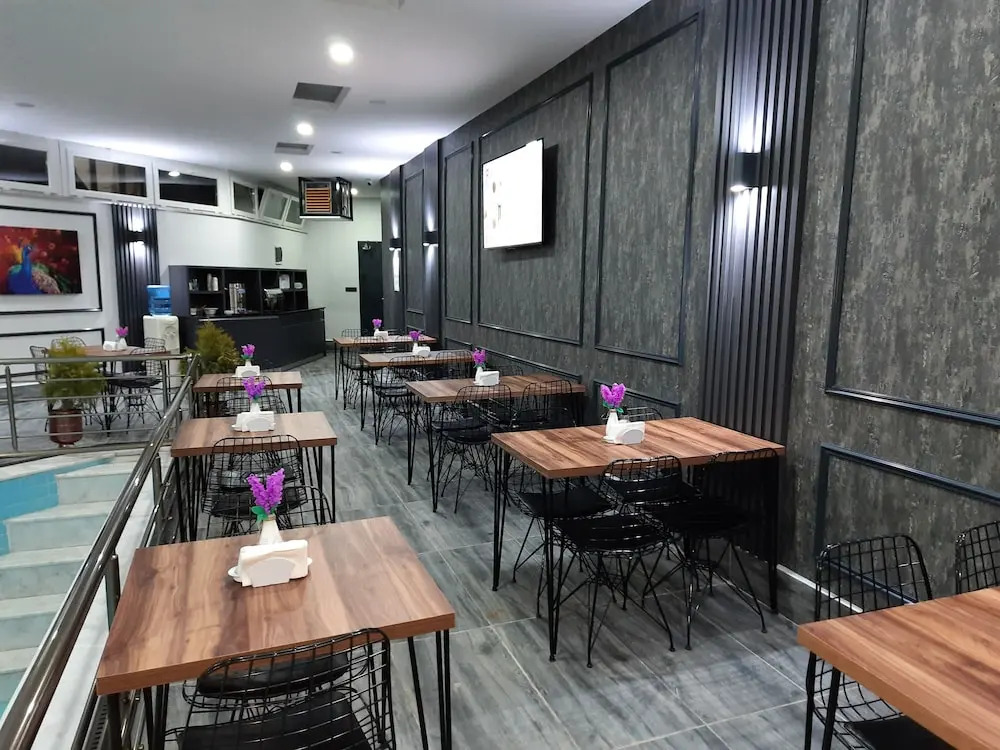 ASİWA HOTEL