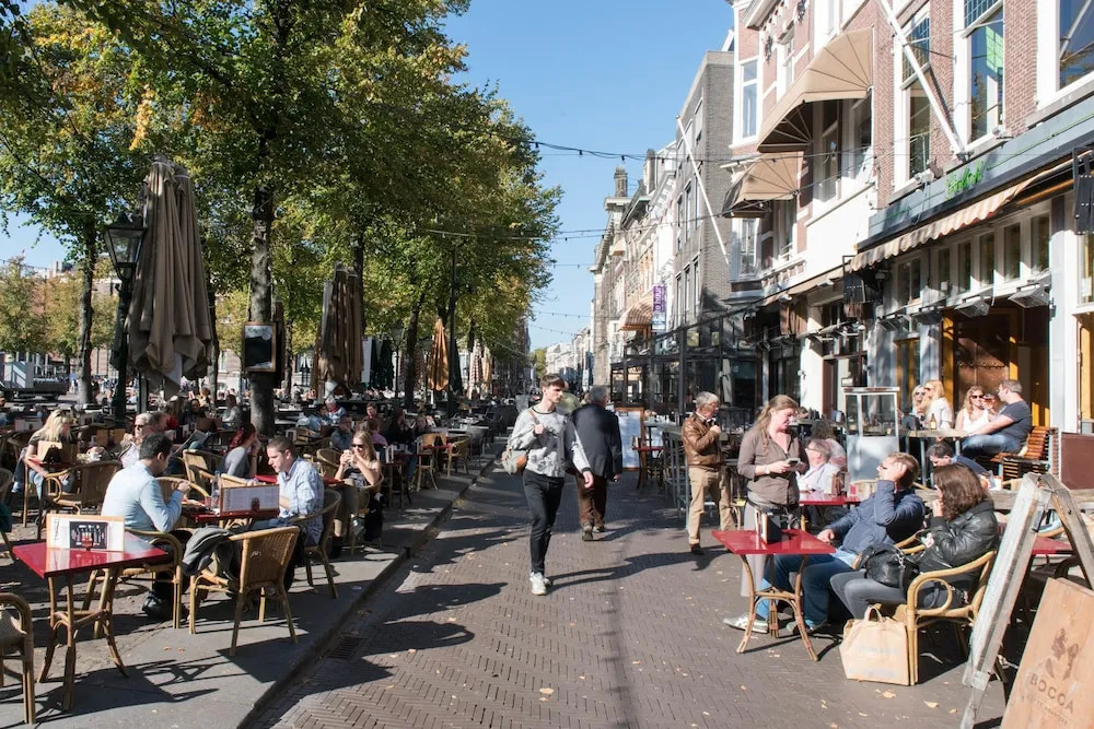 Zoutmanstraat Area Apartments