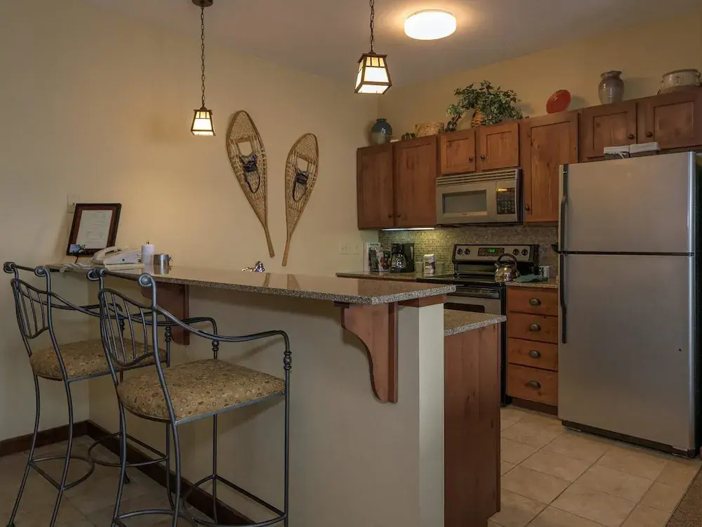 2 Br: Soaring Eagle 211