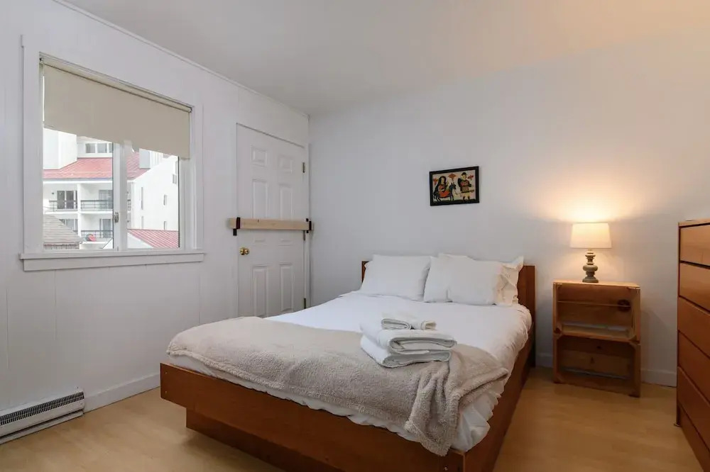 6 Village Edge 2 Bedroom Condo