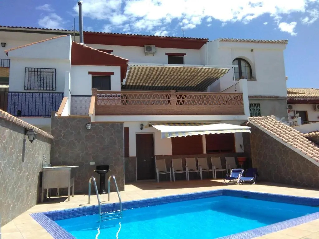 Casas Medina Güevéjar