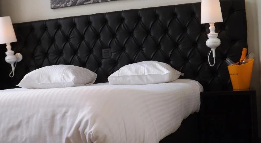 Hotel Le Parisien